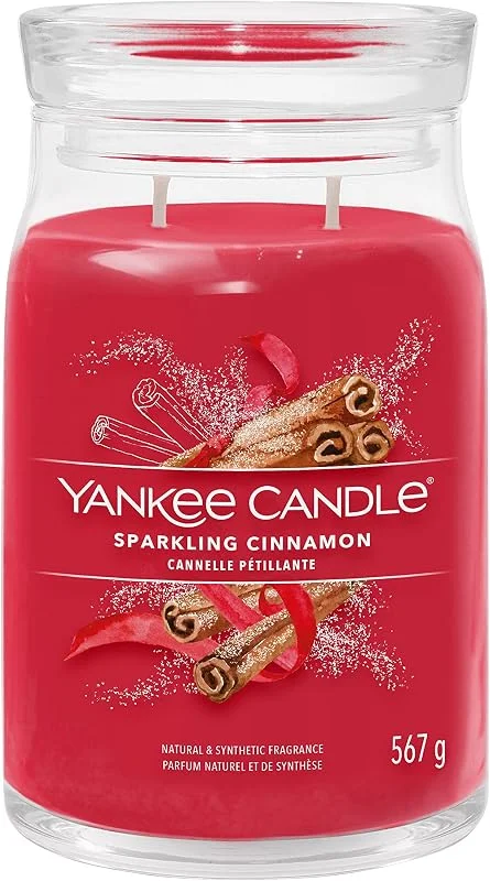Besuche den Yankee Candle-Store Yankee Candle Signature Duftkerze, große Kerze mit langer Brenndauer „Sparkling Cinnamon“, Soja-Wachs-Mix — Kerzenlicht Abendessen