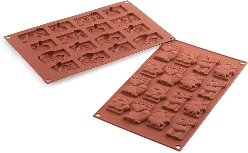 Besuche den silikomart-Store Silikomart, SF198 Silikonform für Monoportionen WINTER CHOCO TAGS, Antihaft, 37 x 60 h 8 mm Volumen 16 x 9 ml Tot. 144 ml — Weihnachtskueche