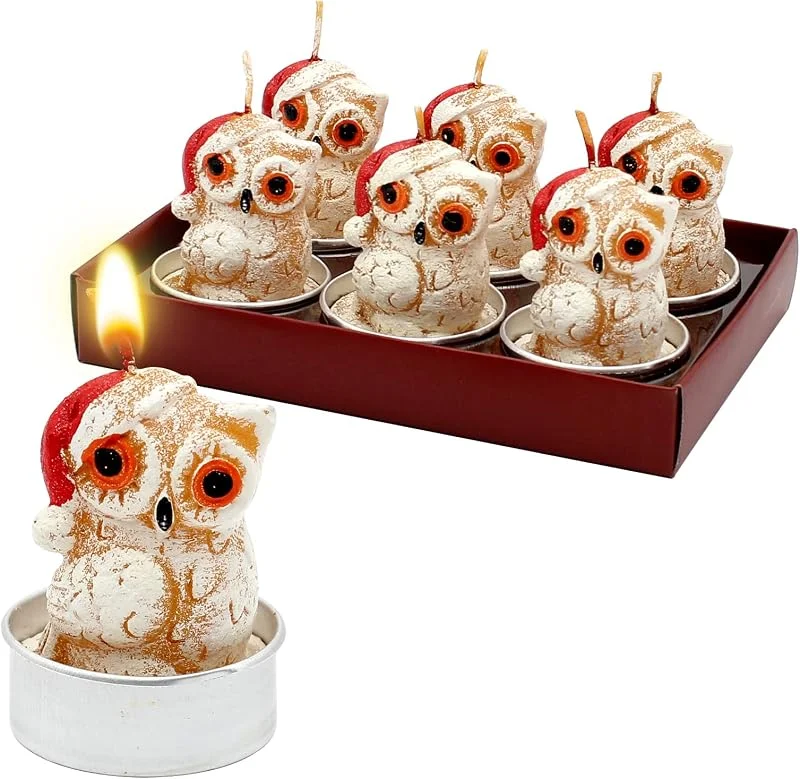 Besuche den Dekohelden24-Store 6er Set Teelicht Eule mit Weihnachtsmütze, Maße je Teelicht L, B, H: 4 x 4 x 6 cm. — Advent und Tisch