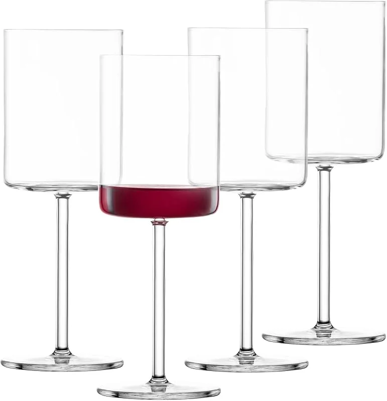 Besuche den Schott Zwiesel-Store SCHOTT ZWIESEL Rotweinglas Modo (4er-Set), geradlinige Weingläser für Rotwein, spülmaschinenfeste Tritan-Kristallgläser, Made in Germany (Art.-Nr. 119899) — Wein und Festtafel