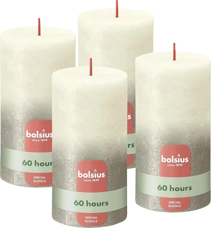 Besuche den bolsius-Store Bolsius Rustik Stumpenkerzen - Fading Metallic - Elfenbein & Champagner - 4er Pack - 13 x 7 cm - Lange Brenndauer - Haushaltskerze - Enthält Natürliches Pflanzenwachs - Ohne Palmöl — Advent und Tisch