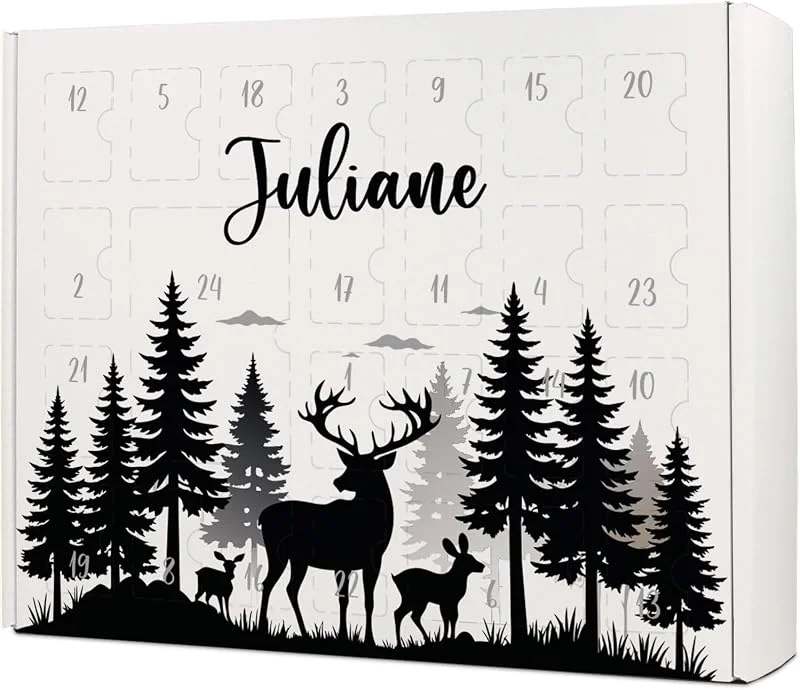 Besuche den GRAVURZEILE-Store GRAVURZEILE - DIY Adventskalender zum befüllen - Hirsch - Personalisiert mit Namen - Weihnachtskalender für Kinder - 24 Fächer, Nikolaus & Heiligabend extra groß - inkl. Steckanleitung — Advent und Tisch