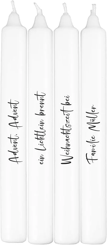 Besuche den Herz & Heim-Store Herz & Heim® Adventskerzen‑Set personalisiert mit Aufdruck – 4 Stabkerzen mit Wunschtext – Weihnachtskerzen für Adventskranz (Wunschtext) — Advent und Tisch