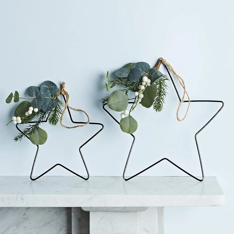 Besuche den Lights4fun-Store Lights4fun 2er Set Metall Sterne zum Aufhängen Fenster Weihnachtsdeko Innen 28 und 20cm