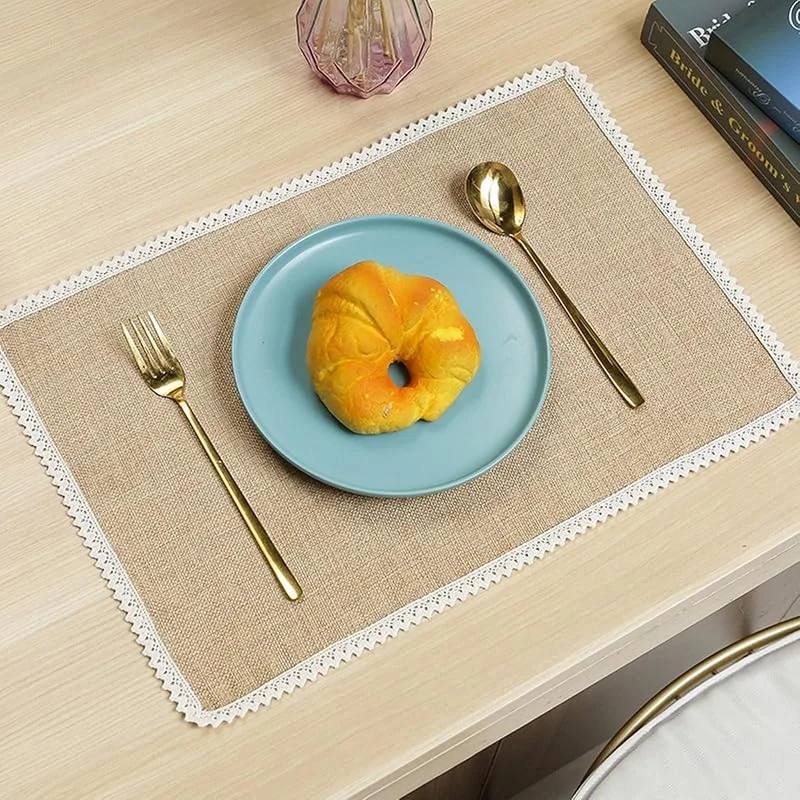 Besuche den Epinki-Store Epinki 2Pcs Set Tischsets Platzsets Waschbar Quadratisch 30x45CM, Polyester Platzdeckchen Abwaschbar Vintage Falsche Leinen Spitze Grenze, Tischmatte Modern Beige Braun für küche Speisetisch — Küche & Haushalt