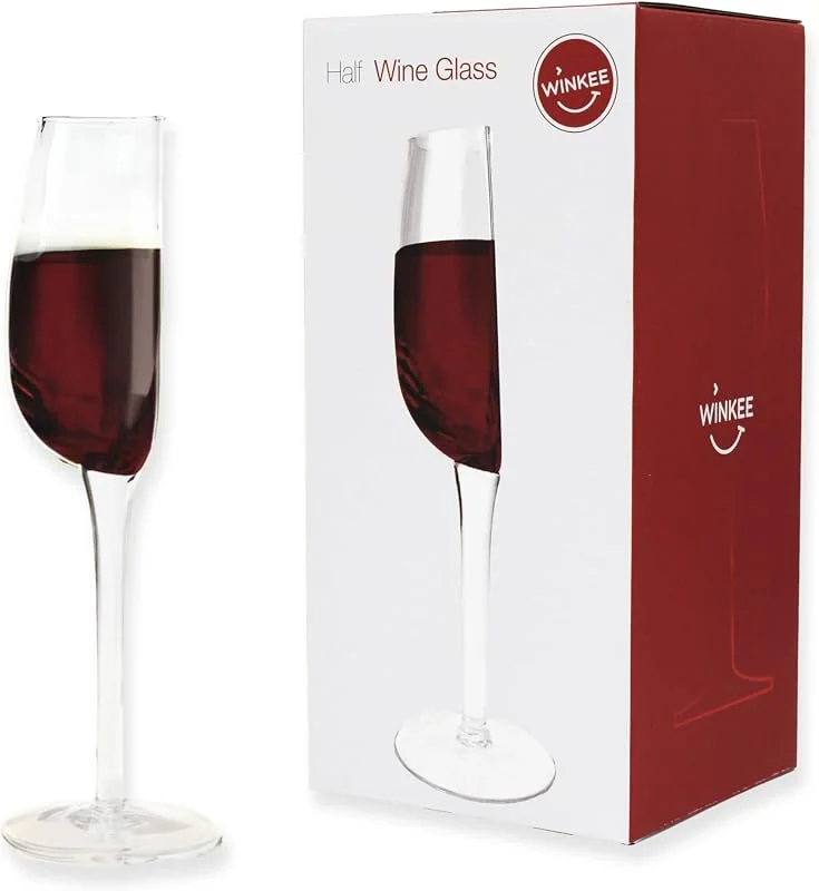 Besuche den Winkee-Store Winkee - Halbes Weinglas I Ein halbes Glas Wein I 1, 2 Rotwein & Weißwein I Weinglas lustig — Wein und Festtafel