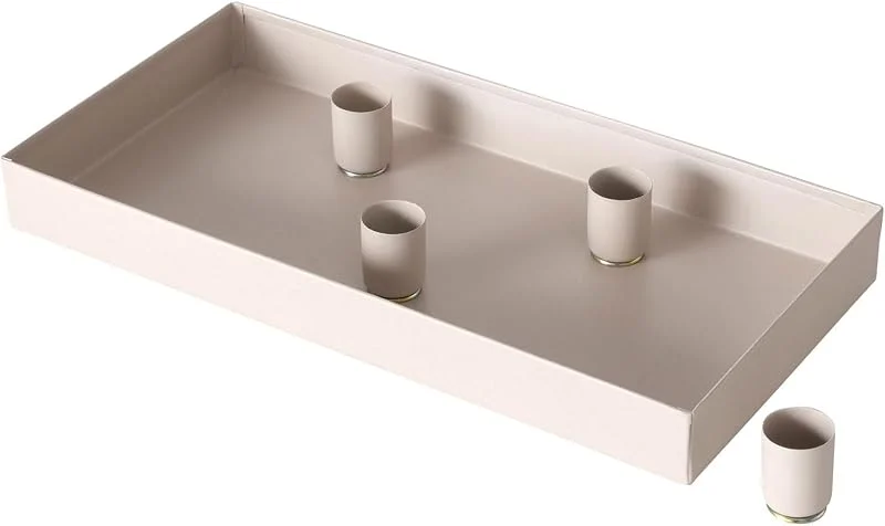 Besuche den Spetebo-Store Spetebo Magnet Kerzentablett beige für Stabkerzen - 30 x 15 cm - Metall Kerzenständer mit 4 magnetischen Haltern - Tafelkerzen Halter Kerzen Tablett Advents Leuchter Adventskranz — Advent und Tisch