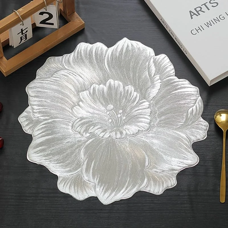 Besuche den Epinki-Store Epinki Weihnachten Tischsets, 2er Set 38CM Platzset Weihnachten Modern Blumen Anti-Rutsch aus PVC, Tischuntersetzer Deko Silber für Zuhause Restaurant Speisetisch Platz-Matten — Küche & Haushalt